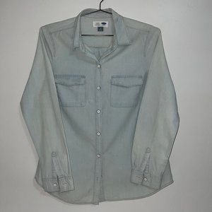 OLD NAVY Women's lightweight Pale Blue Button Down Work Shirt